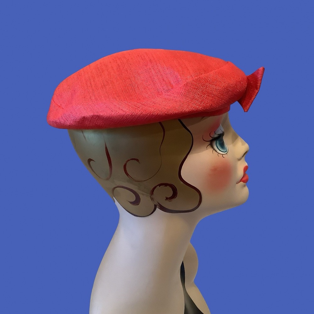 Vintage 1950's Womens Red Straw Beret Hat with Bow Accent Spring Summer Party - Picture 5 of 6
